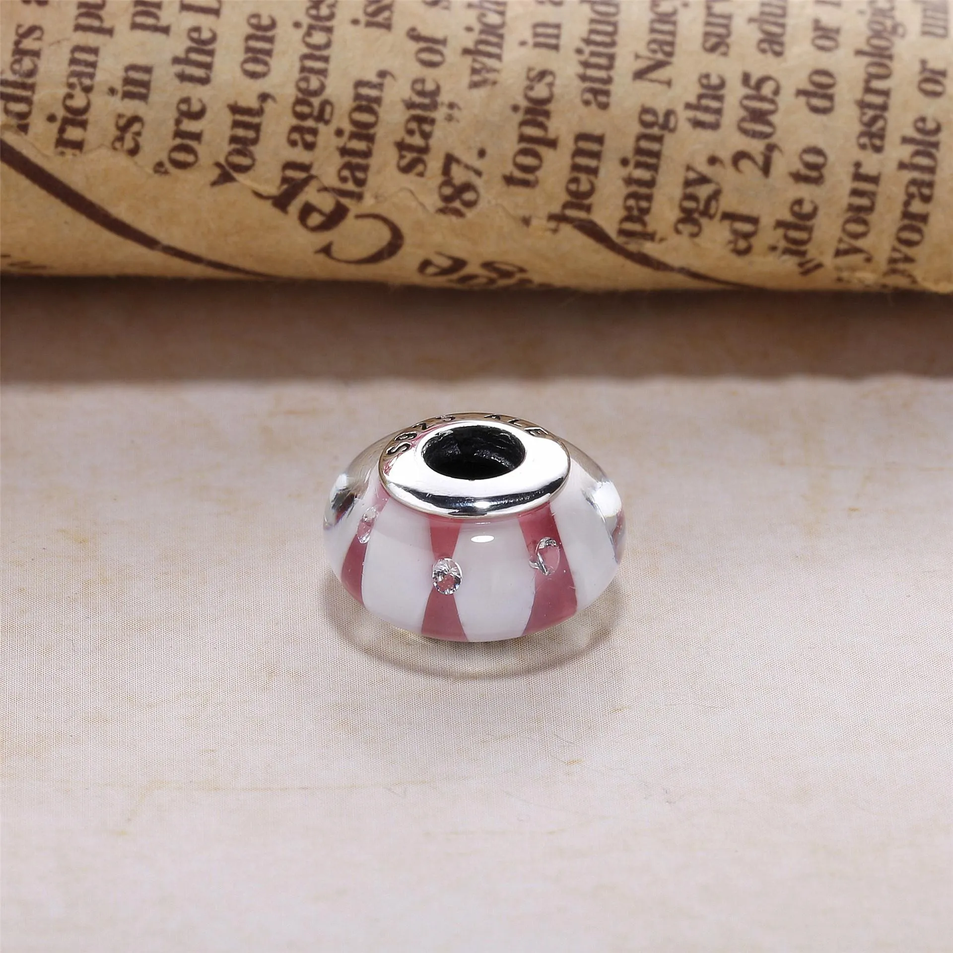 PANDORA Murano Glass Charm - PL00058-2