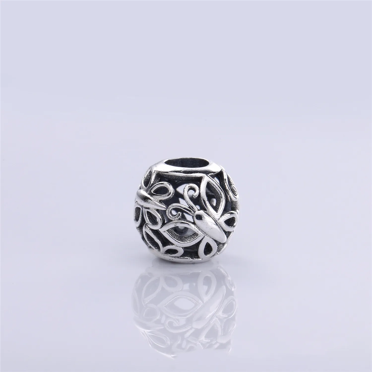 PANDORA Butterfly Garden Charm - 790895