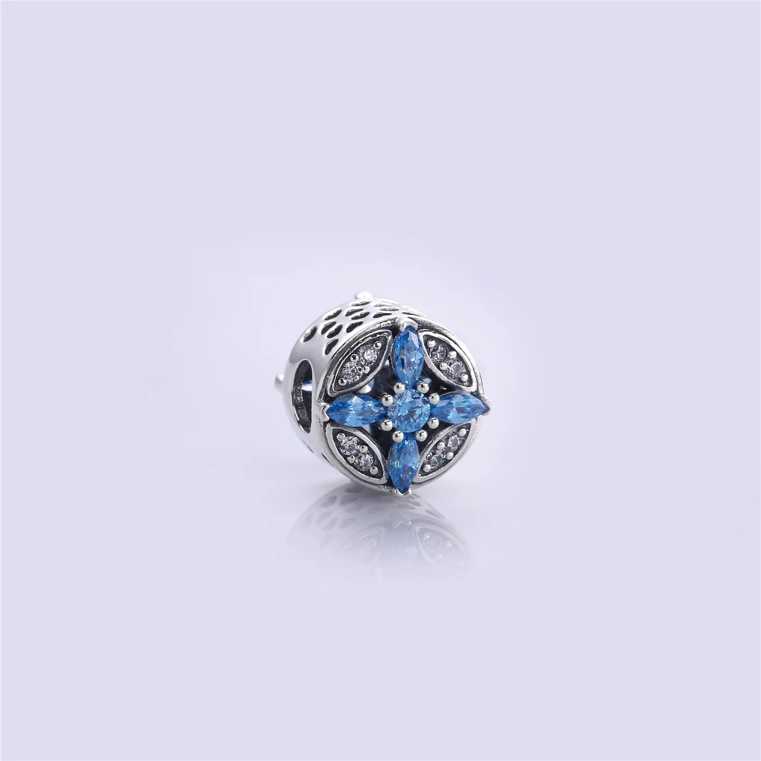 Pandora Patterns of Frost Charm - 791995NMBMX