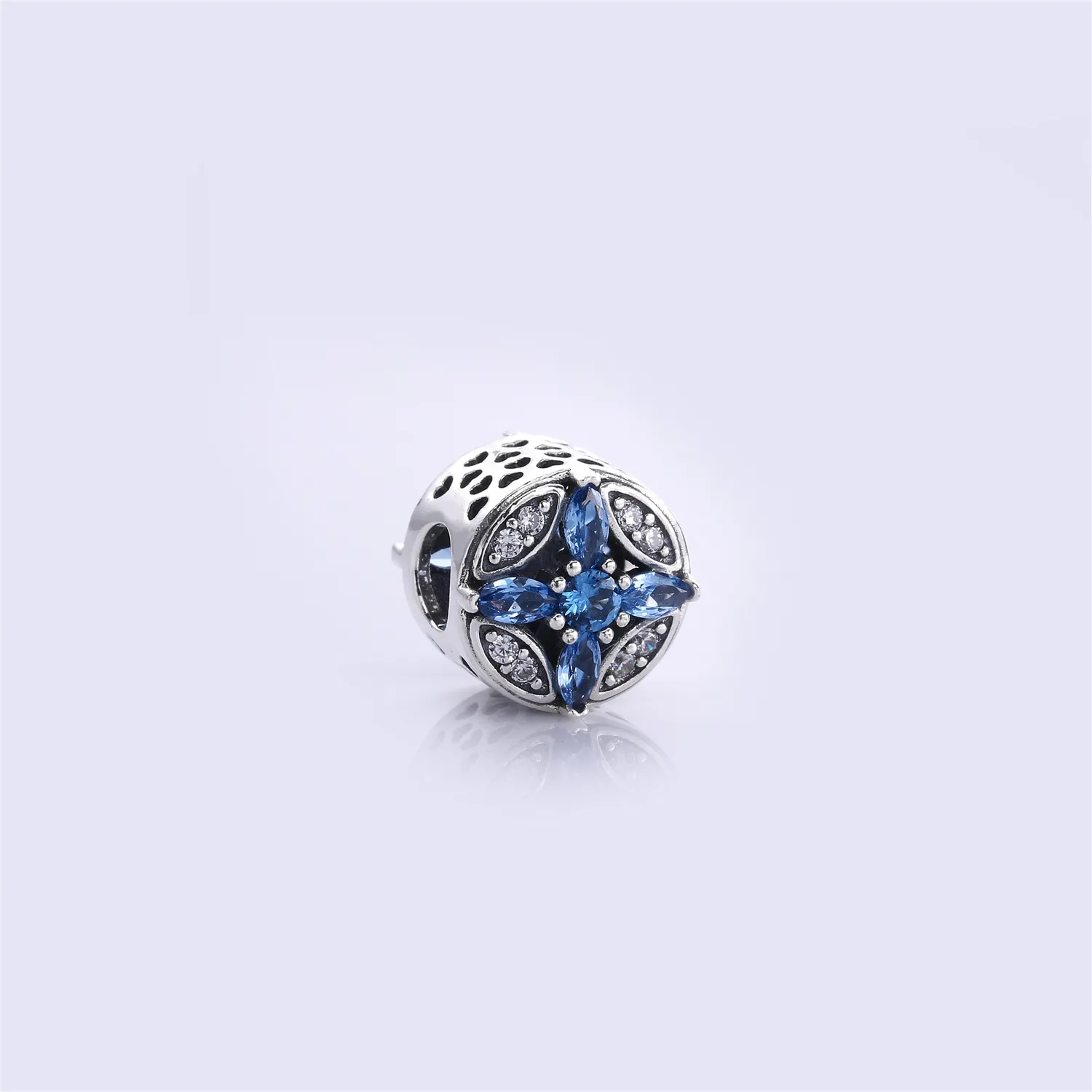 Pandora Patterns of Frost Charm - 791995NMBMX