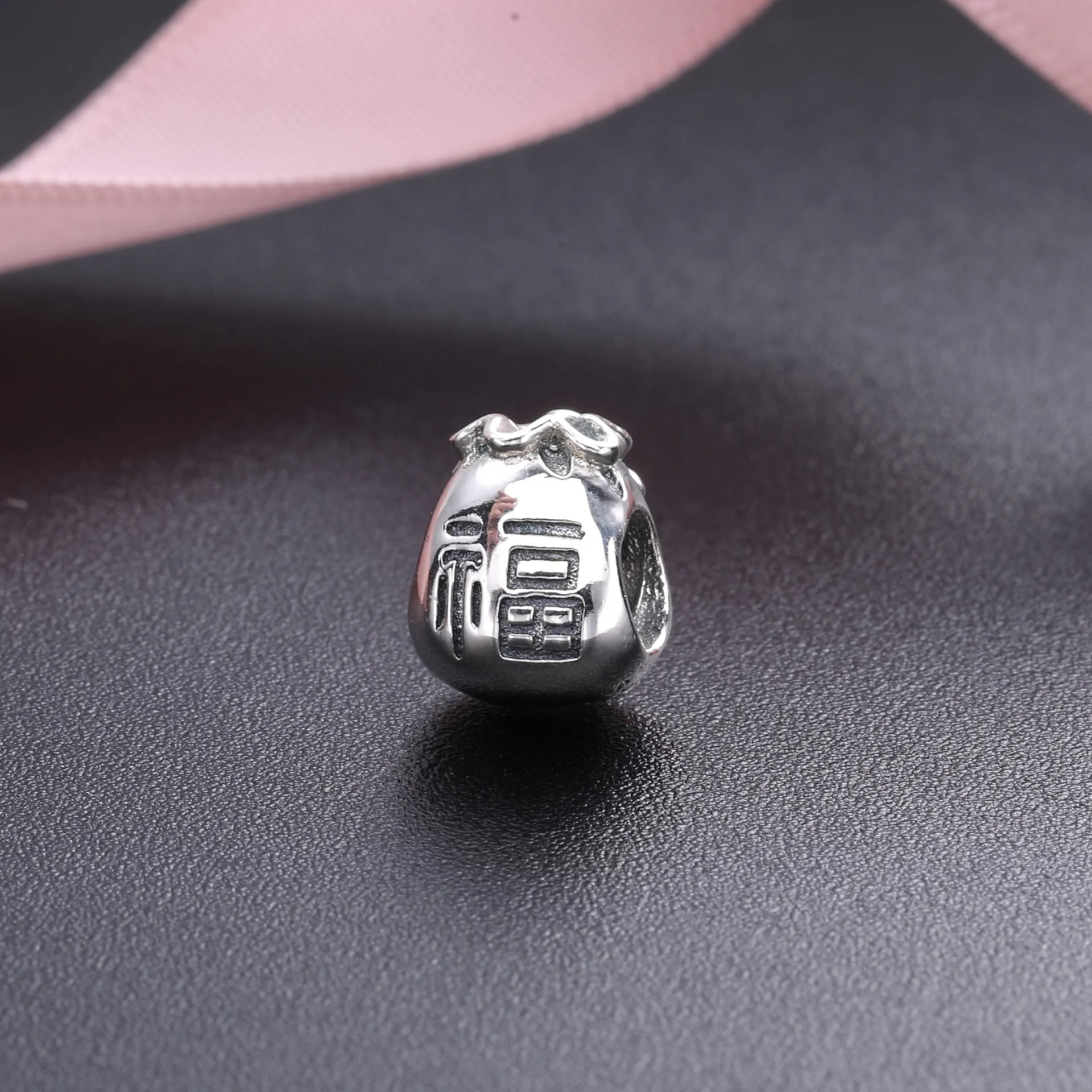 Pandora Pengeposer, charm - 790990