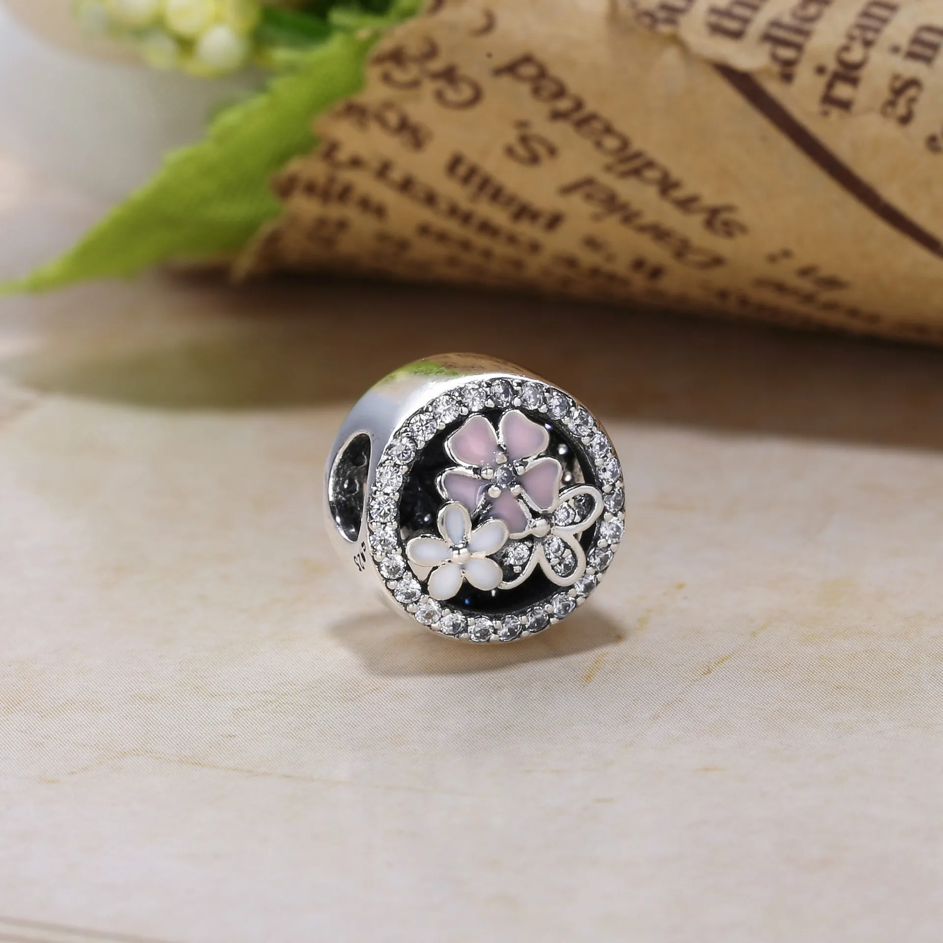 PANDORA poetiske blomster, blandede emaljer og klar Cz Charm - PX00275-1