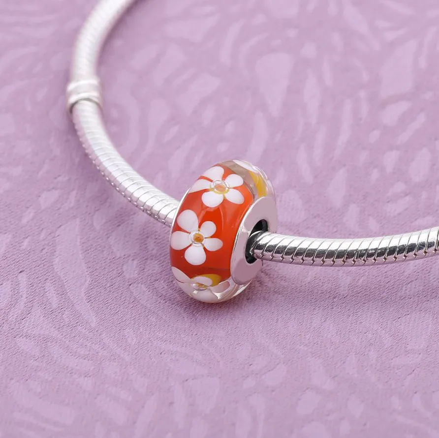 Pandora Red Flower charm with red and white murano glass - 791636