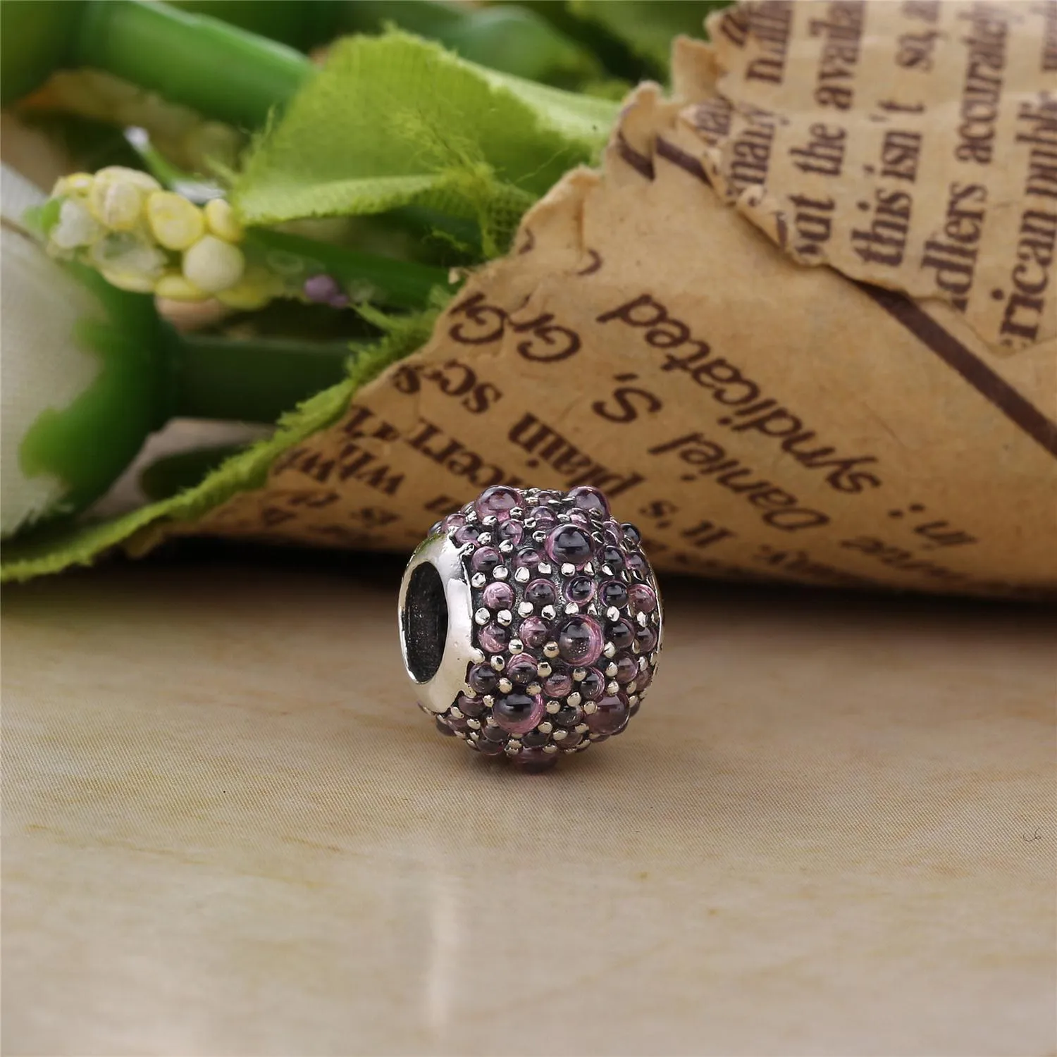 PANDORA Shimmering Droplets Charm - 791755PCZA