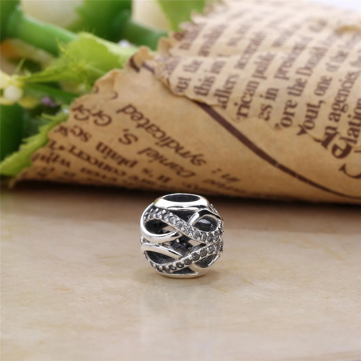 PANDORA Sparkling Galaxy Openwork Charm - 791388CZA