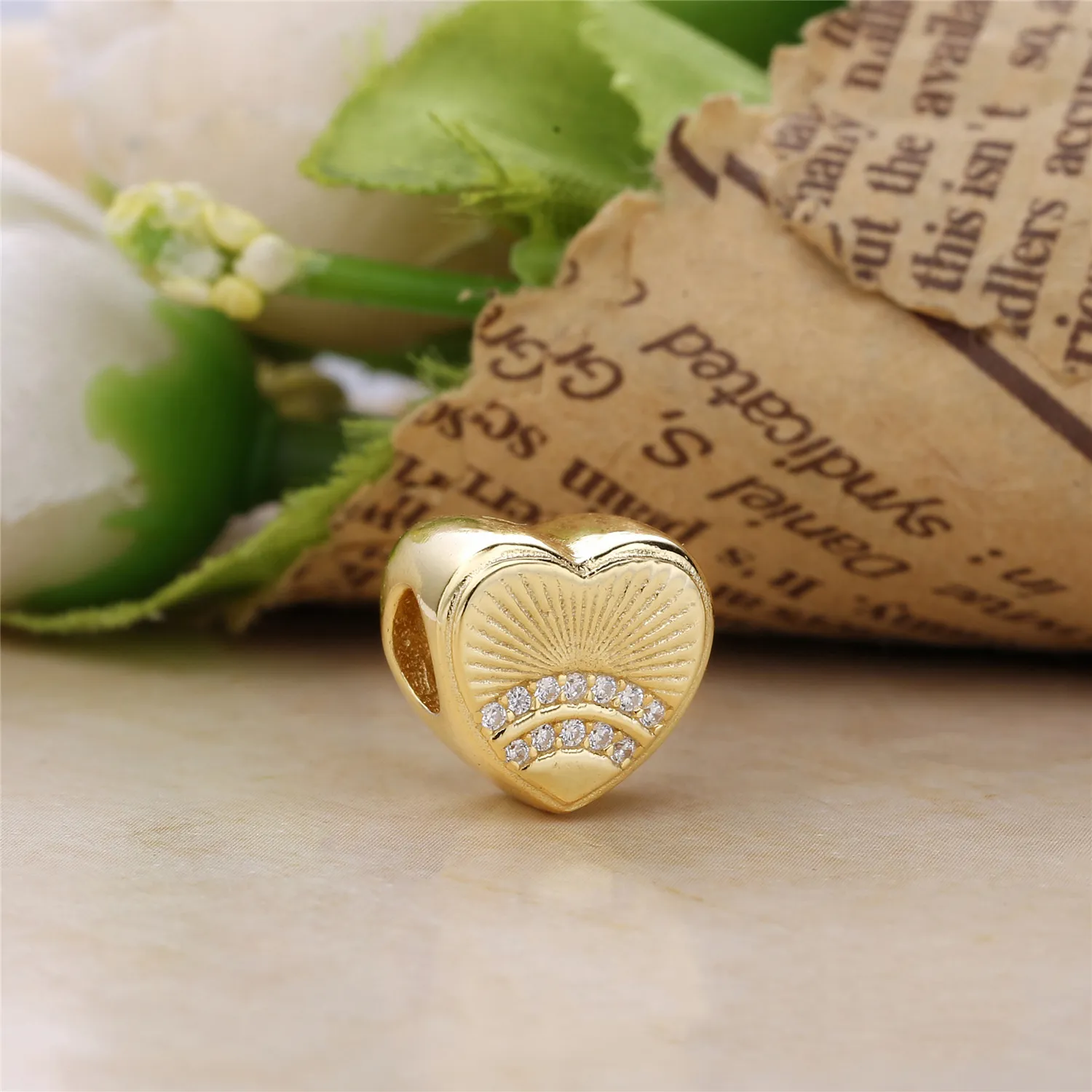 PANDORA Sunshine Heart Charm, PANDORA Shine™ & Clear CZ - PX00330-1