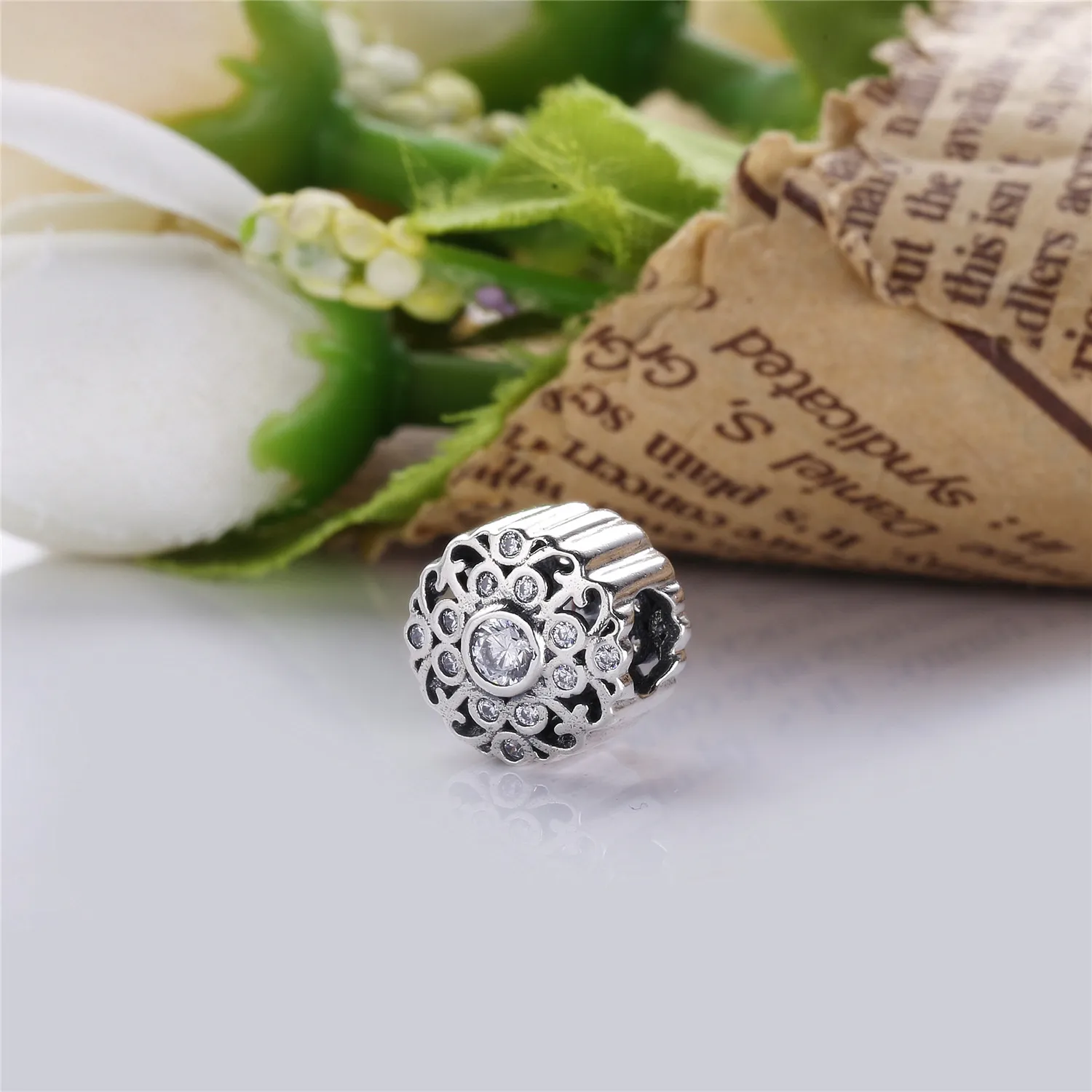 PANDORA Vintage Flower Charm - PX00189-1