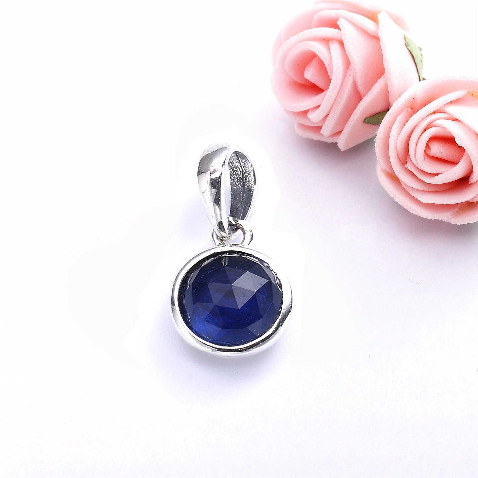 Pandora December birthstone silver pendant with London blue crystal - 390396NLB