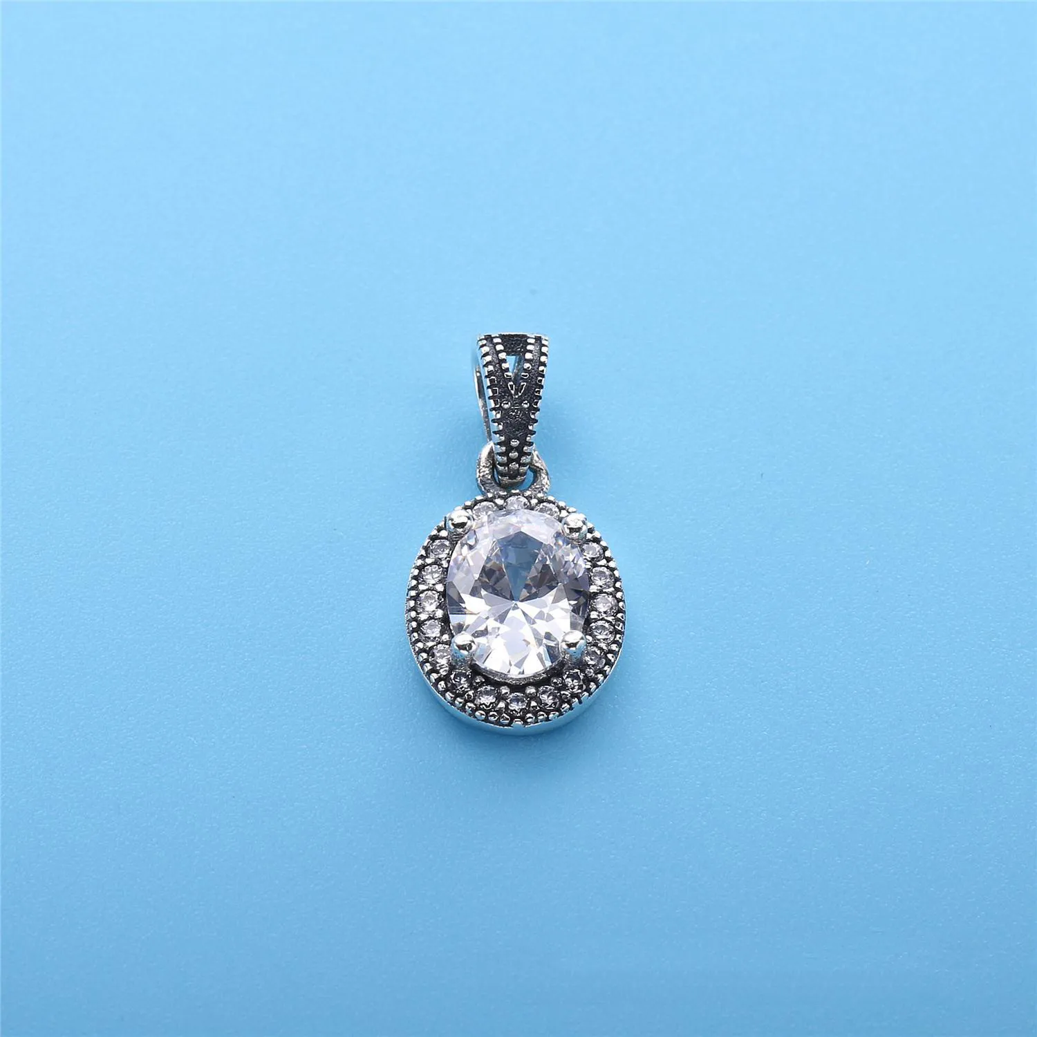 PANDORA Vintage Elegance Pendant - 396246CZ