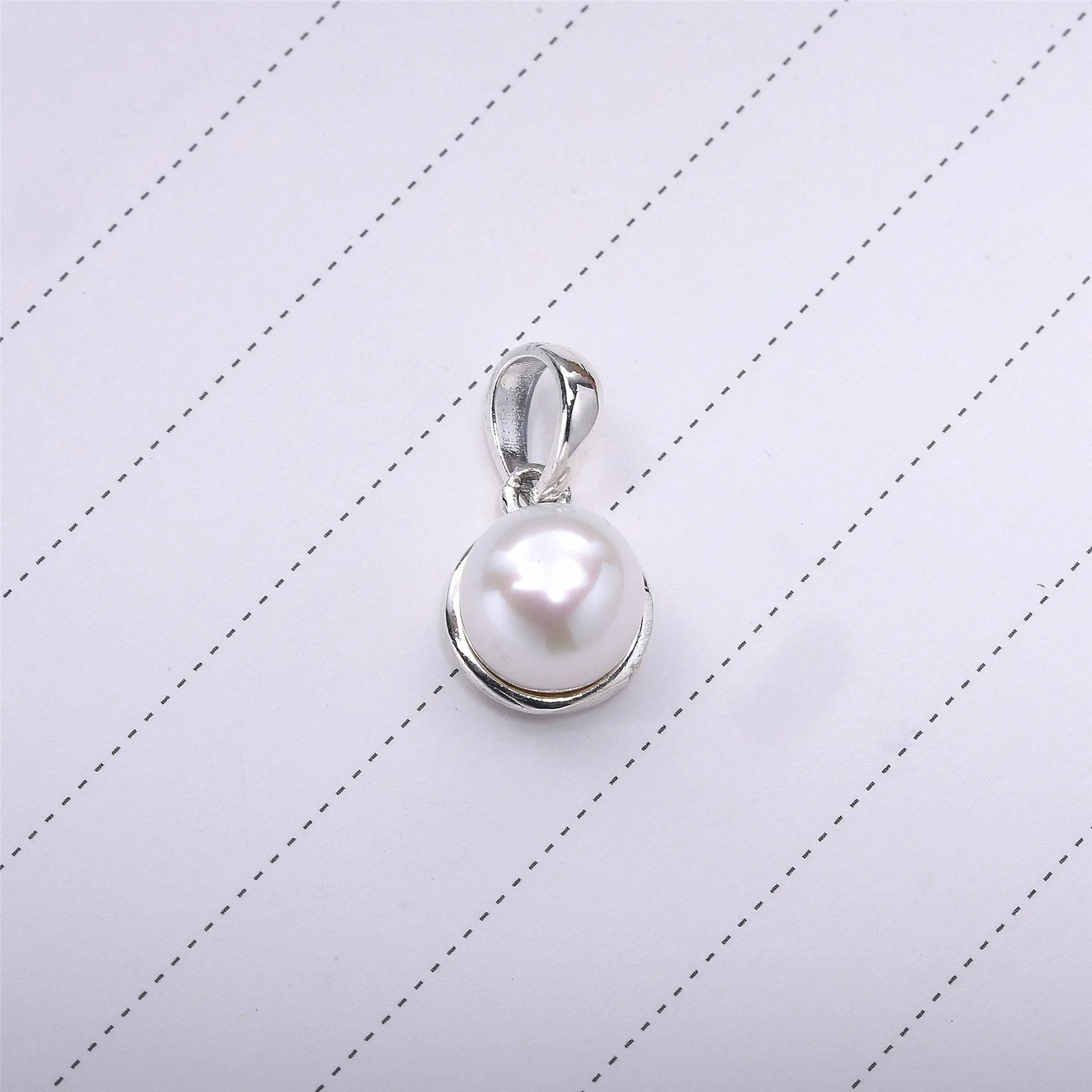 Pandora Silver pendant with white crystal pearl, 8 mm - 390400WCP