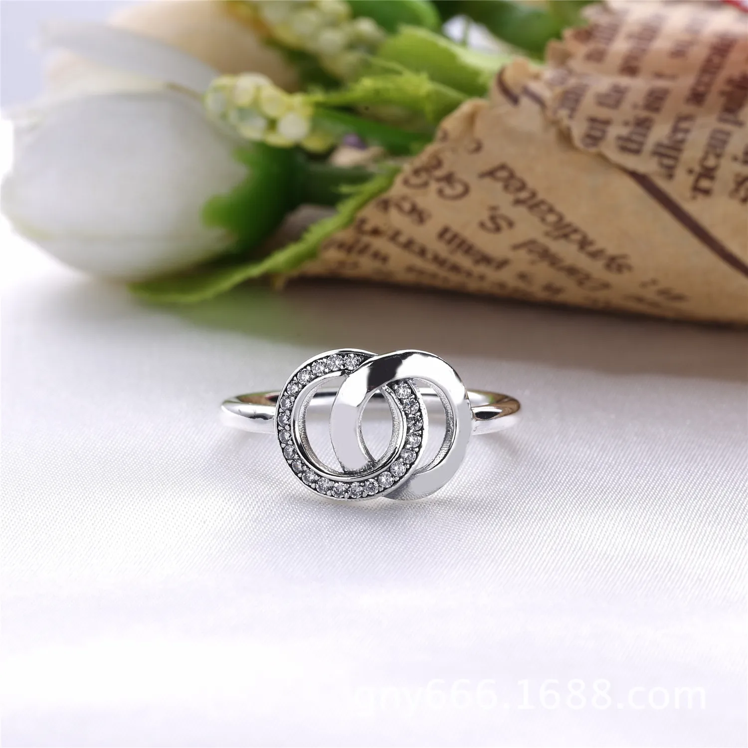 PANDORA logo silver ring with clear cubic zirconia - 196326CZ