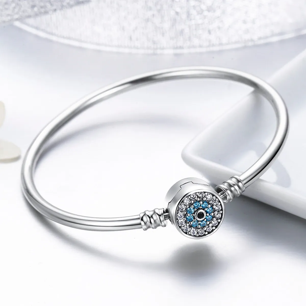 Pandora Style Silver Cubic Zirconia Guardian Eye Bangle - SCB012