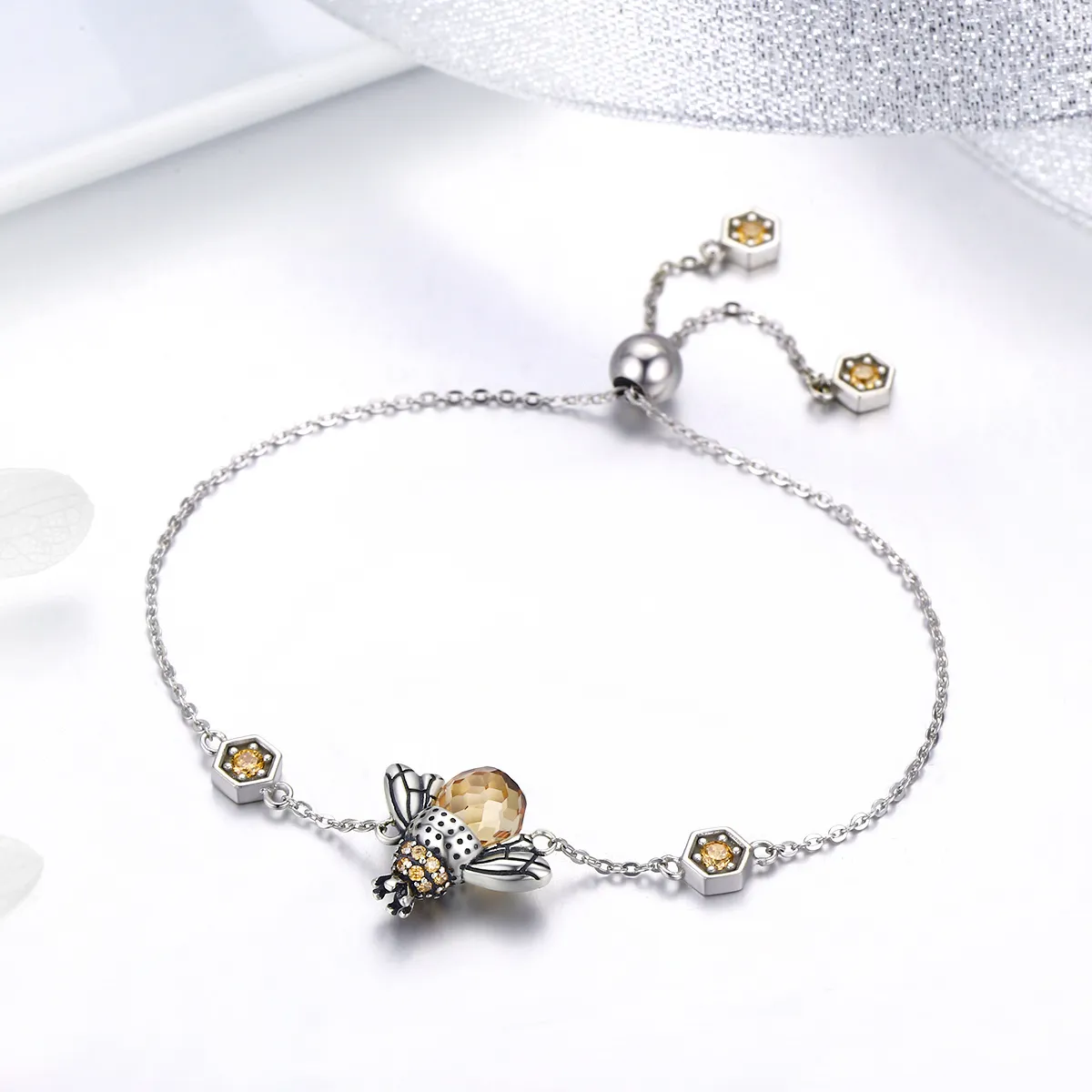 Pandora Style Silver Dancing Bee Slider Armbånd - SCB043