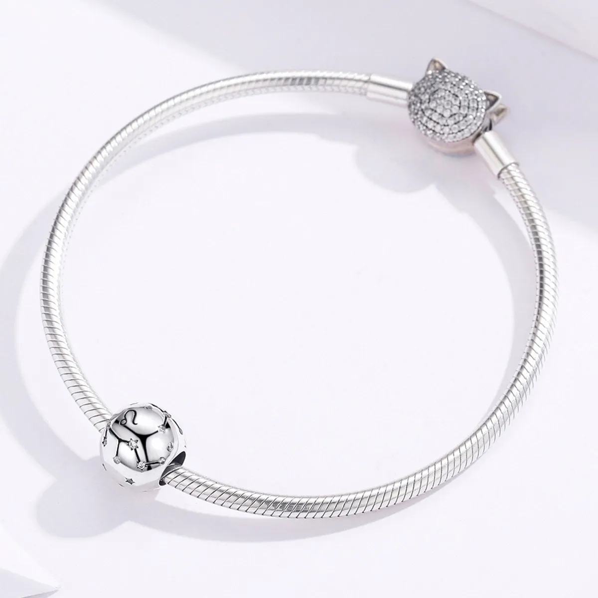 Pandora Style Sølv Leo Charm - SCC1218-5