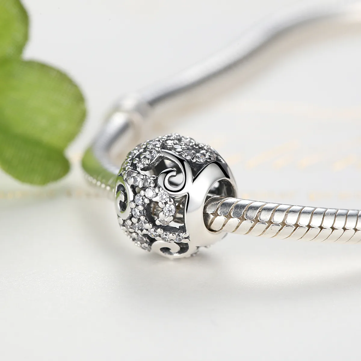 Pandora Style Sølv Pavé Charm - SCC021