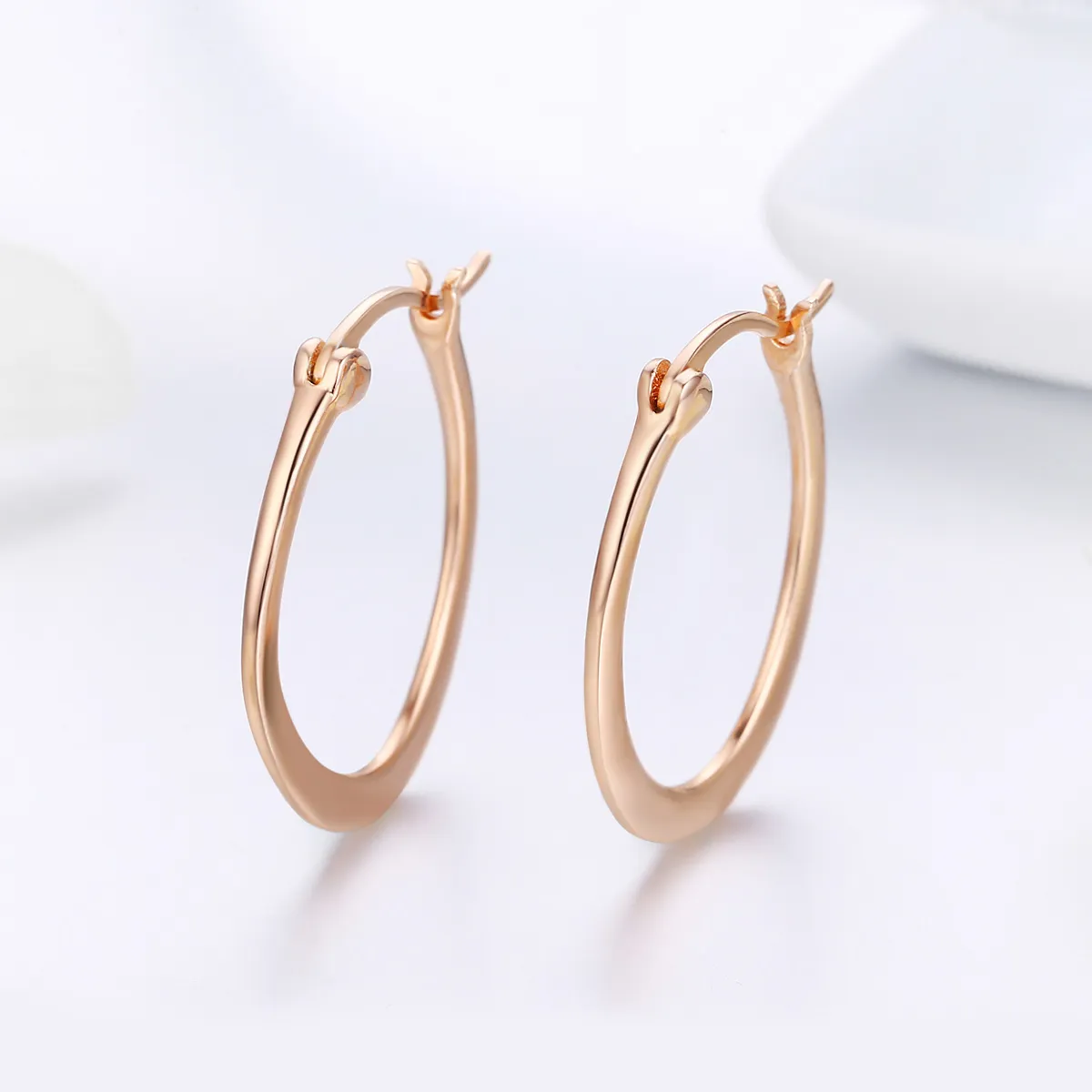 Pandora Style Rose Gold Hoop øredobber - SCE478