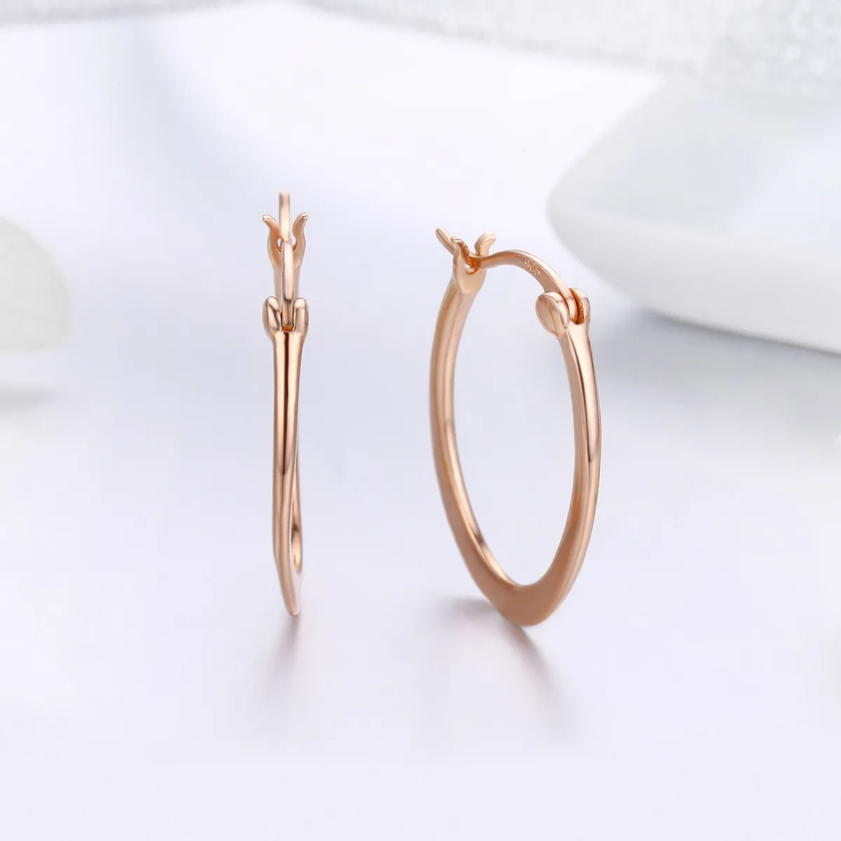 Pandora Style Rose Gold Hoop øredobber - SCE478