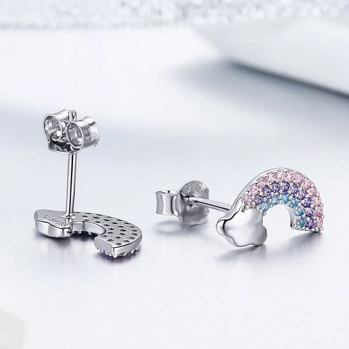 Pandora Style Silver Little Rainbow Stud øredobber - SCE578