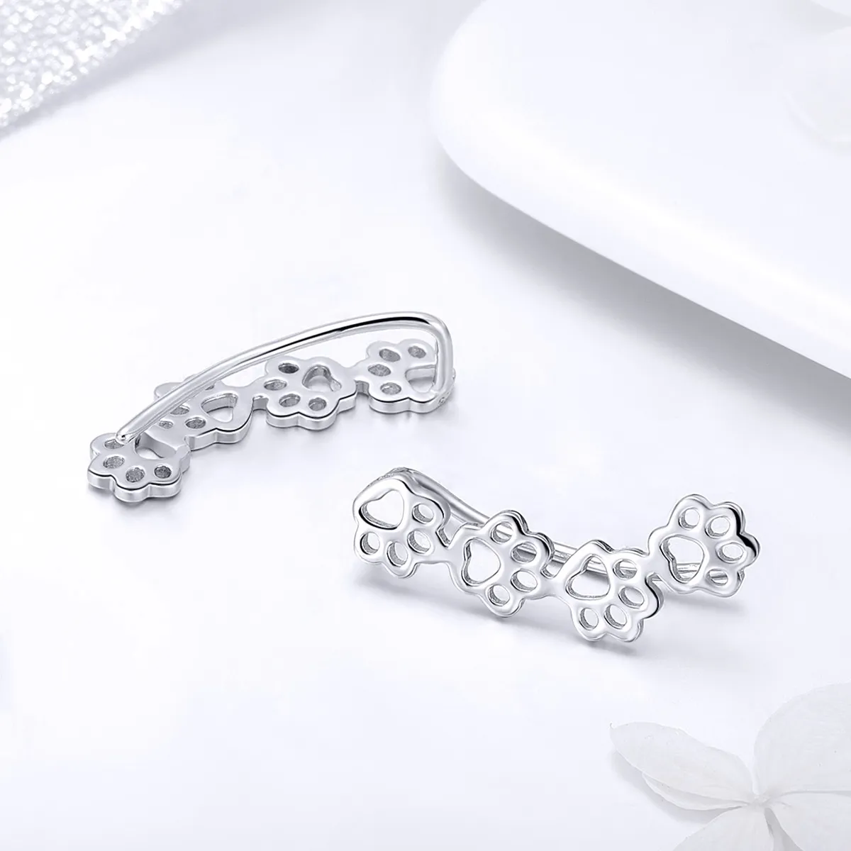 Pandora Style Silver Paw Trail Stud øredobber - SCE430