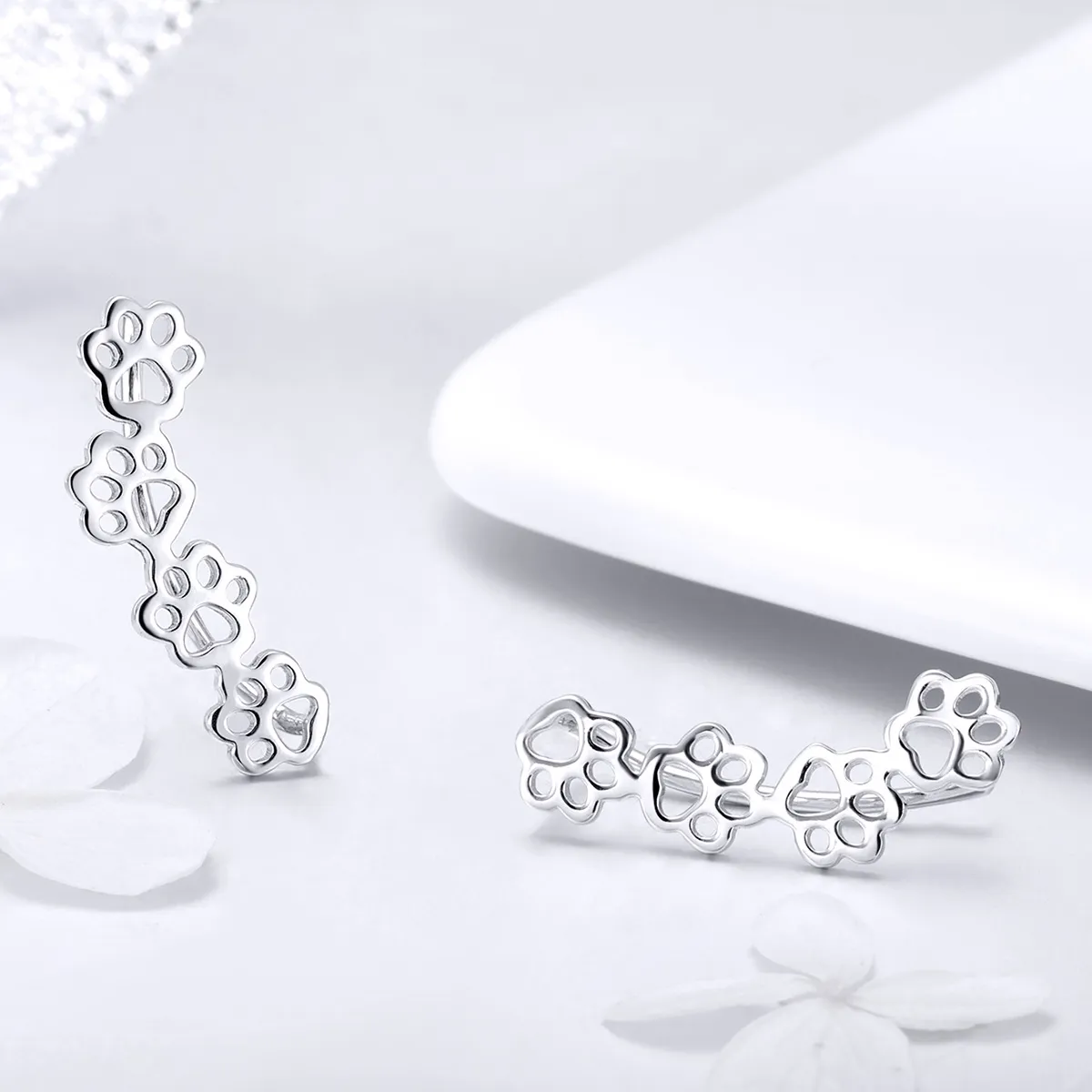 Pandora Style Silver Paw Trail Stud øredobber - SCE430