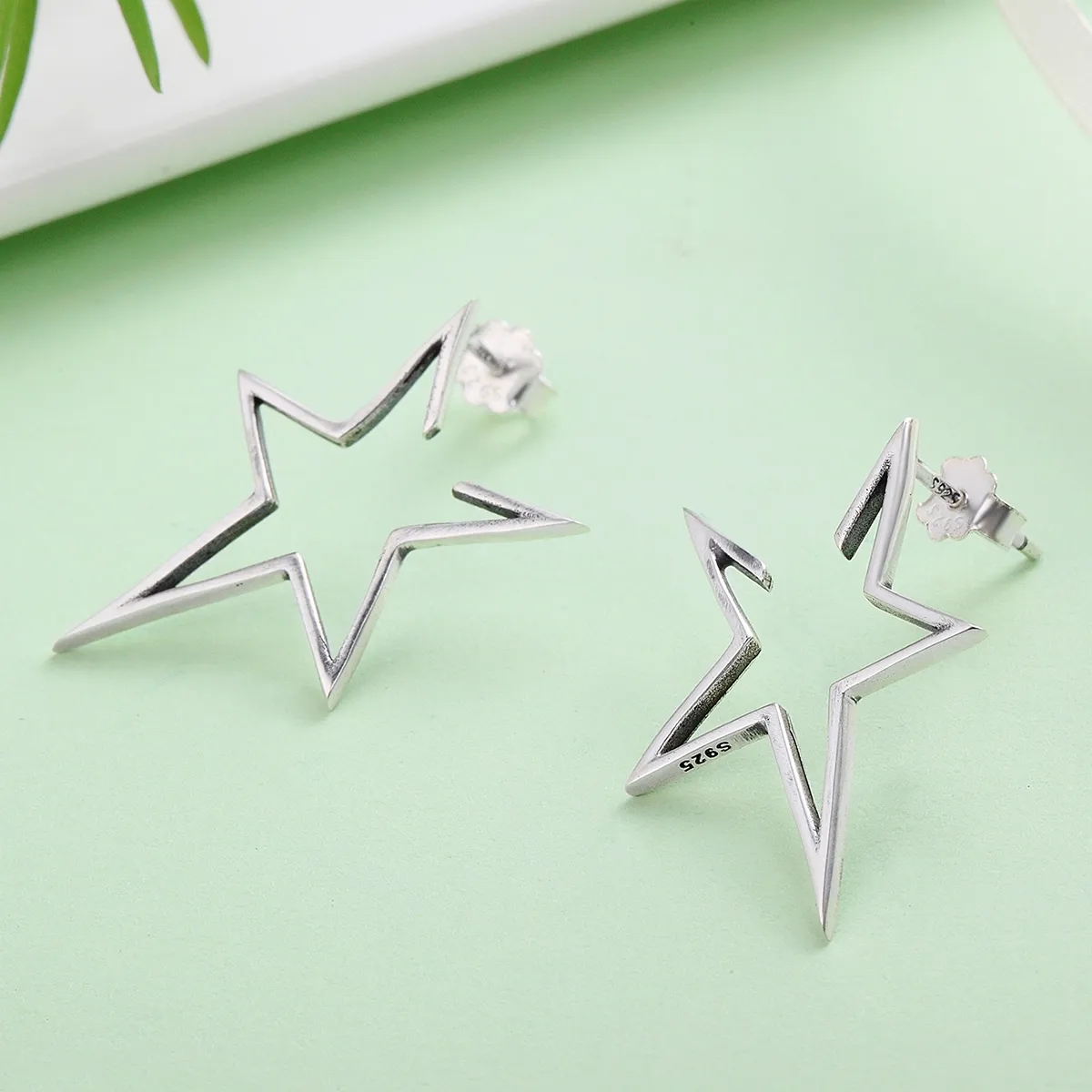 Pandora Style Sølv Moderne Star Stud øredobber - SCE107