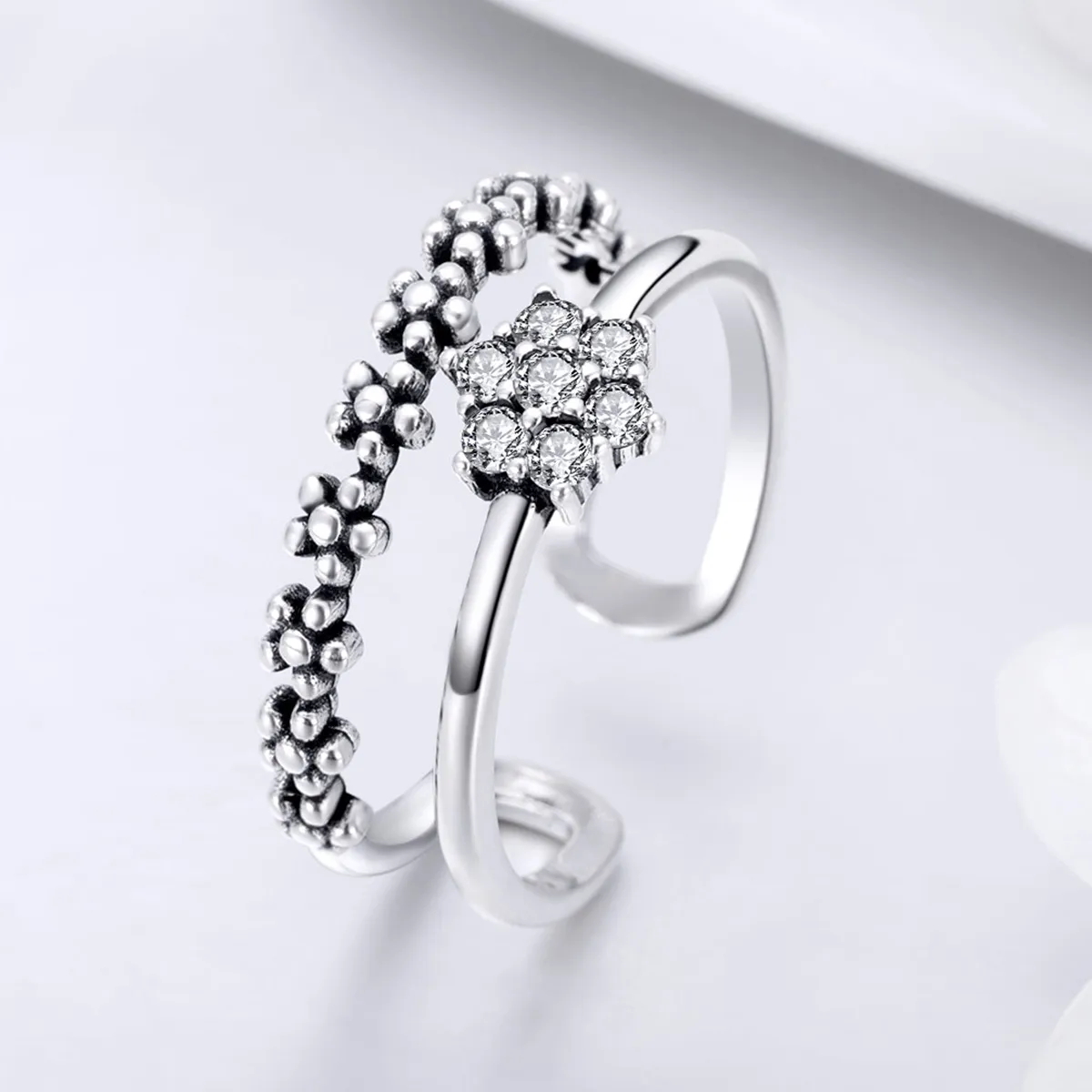 Pandora Style Silver Elegant Temperament Ring - SCR428