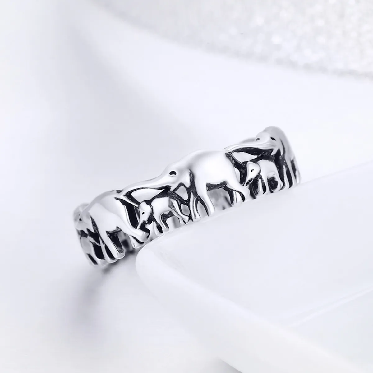 Pandora Style Silver Elephant Family Ring - SCR344