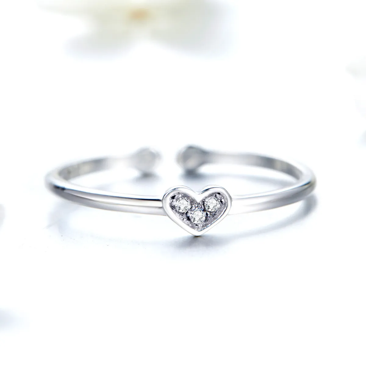 Pandora Style Silver Heart of Lady Ring - SCR491