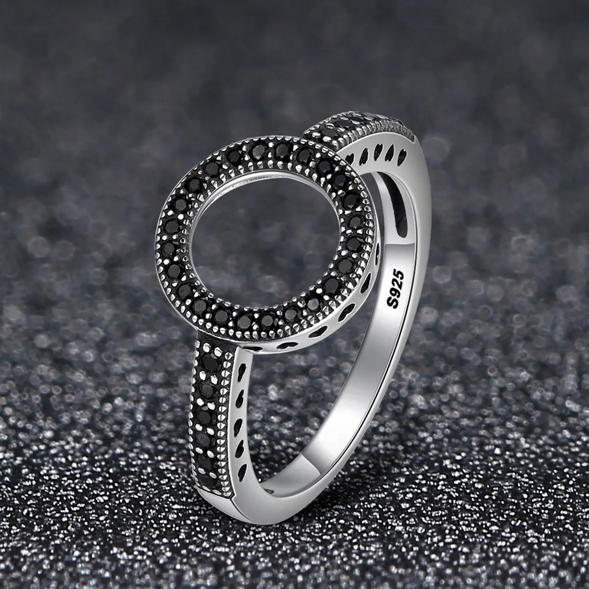 Pandora Style Silver Sparkling Halo Ring - SCR112